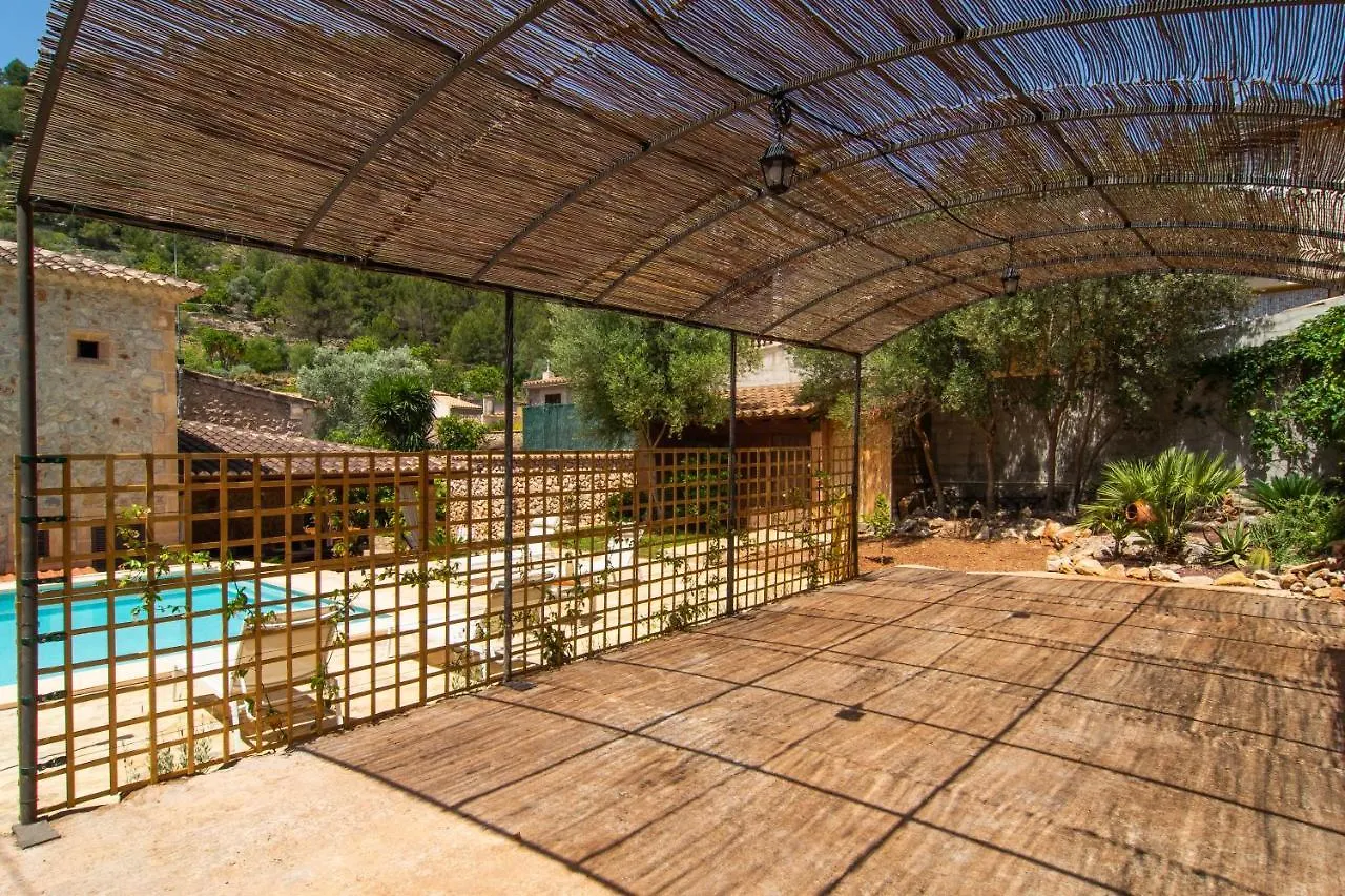 Holiday home Fabulous Rural House With Views To The Mountains With Swimming Pool Villa Caimari