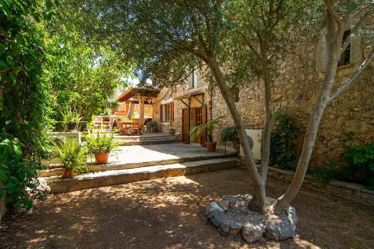 Fabulous Rural House With Views To The Mountains With Swimming Pool Villa Caimari Spain