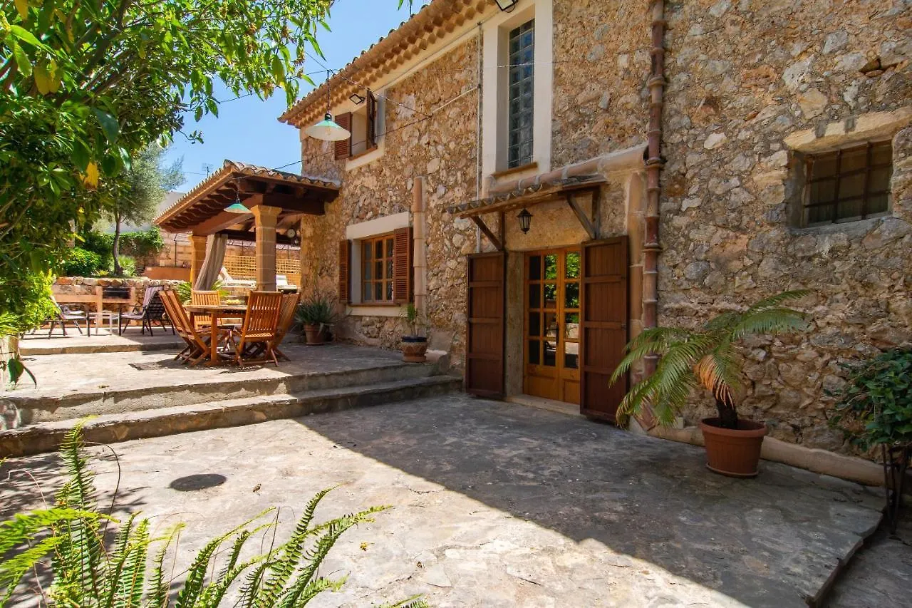 Fabulous Rural House With Views To The Mountains With Swimming Pool Villa Caimari