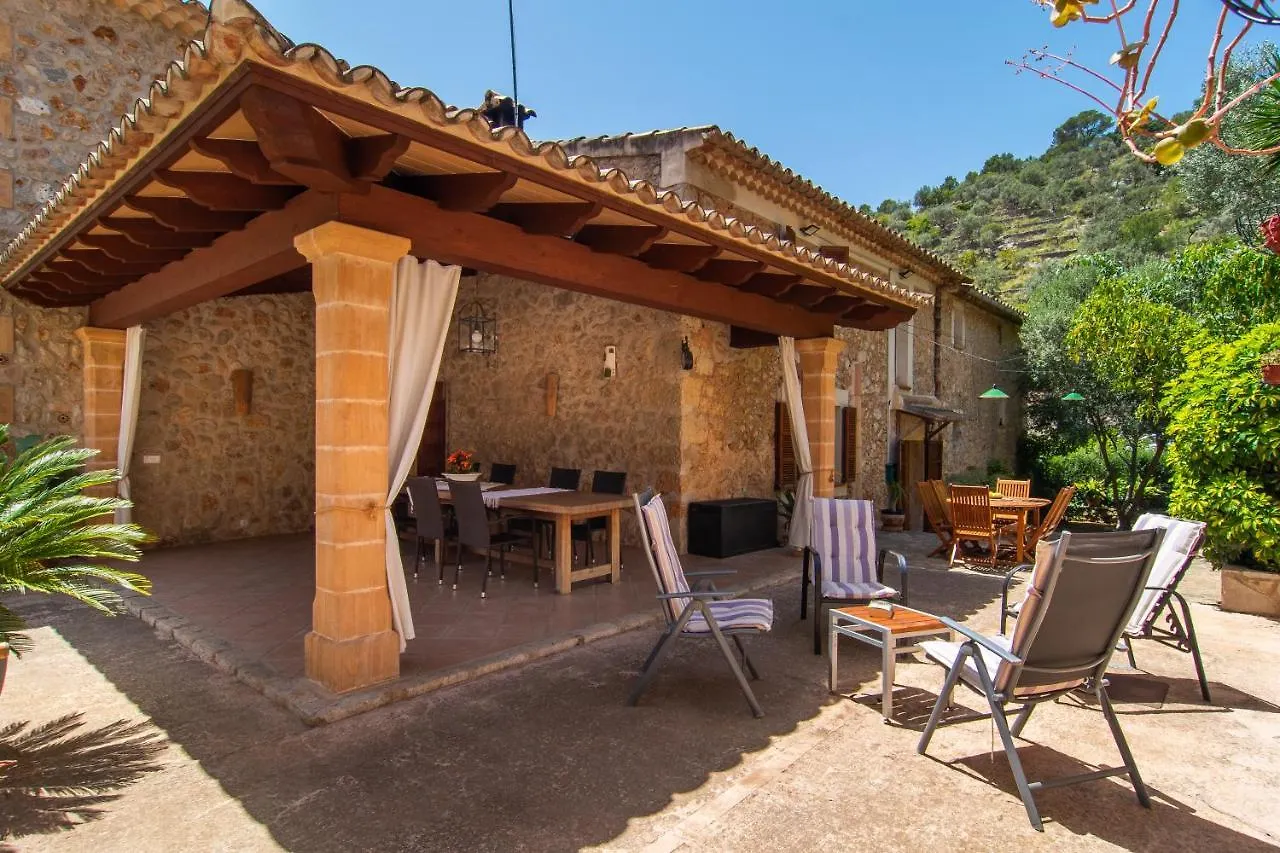 Fabulous Rural House With Views To The Mountains With Swimming Pool Villa Caimari Spain