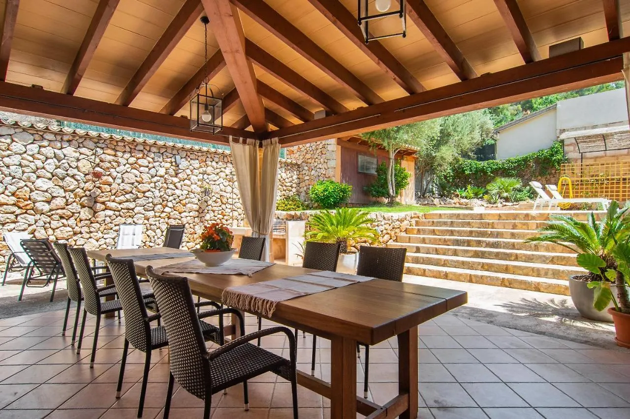 Villa Fabulous Rural House With Views To The Mountains With Swimming Pool Caimari Spanien