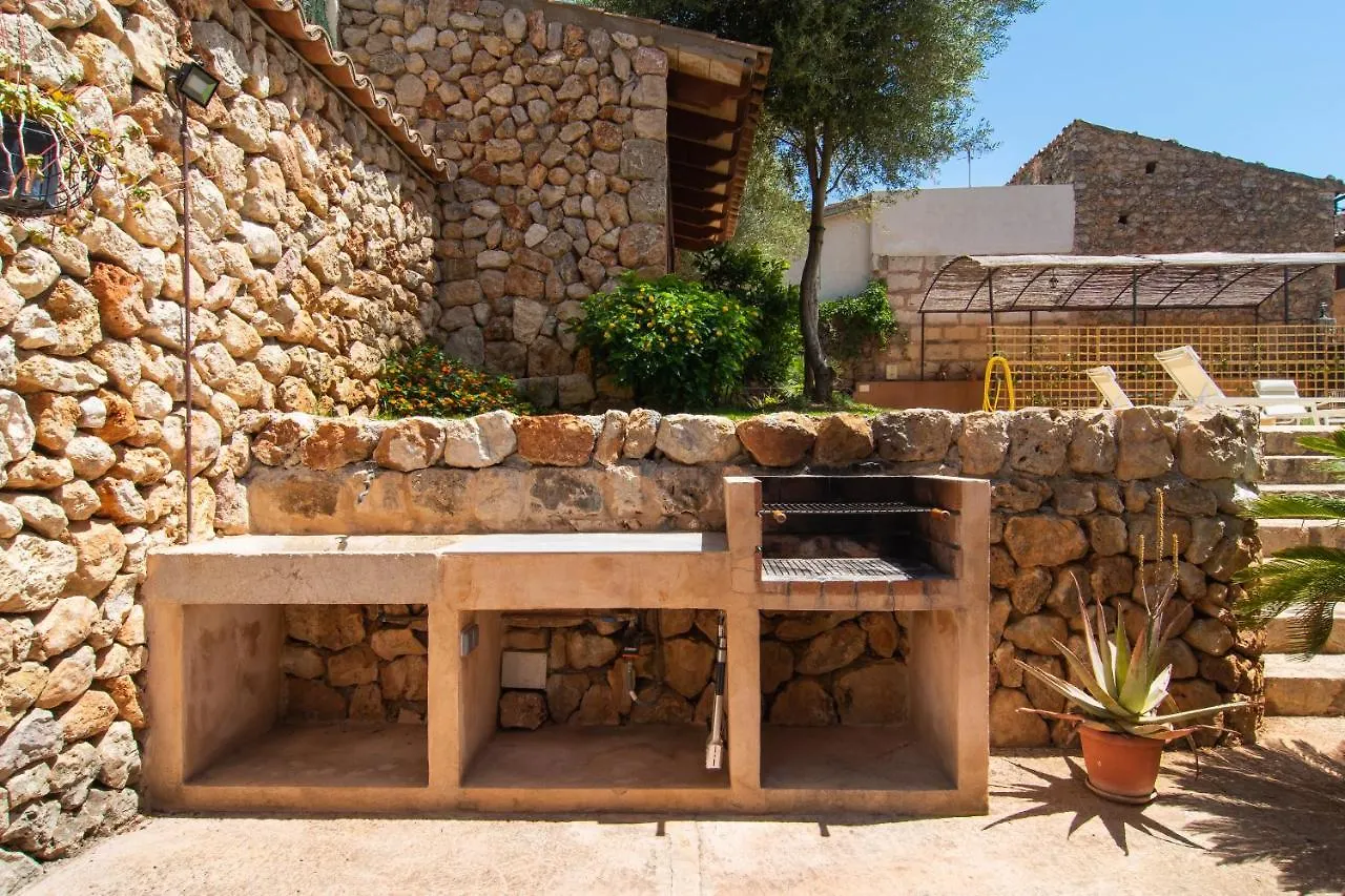 Villa Fabulous Rural House With Views To The Mountains With Swimming Pool Caimari