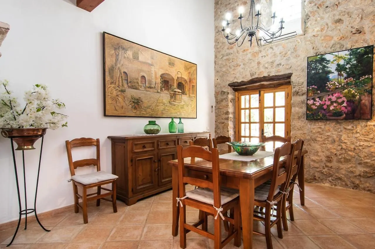 Villa Fabulous Rural House With Views To The Mountains With Swimming Pool Caimari Ferienhaus