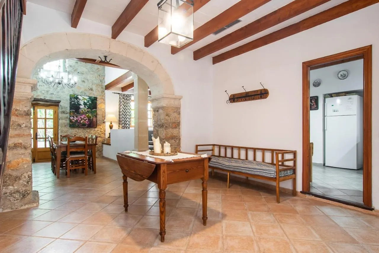 Villa Fabulous Rural House With Views To The Mountains With Swimming Pool Caimari Ferienhaus